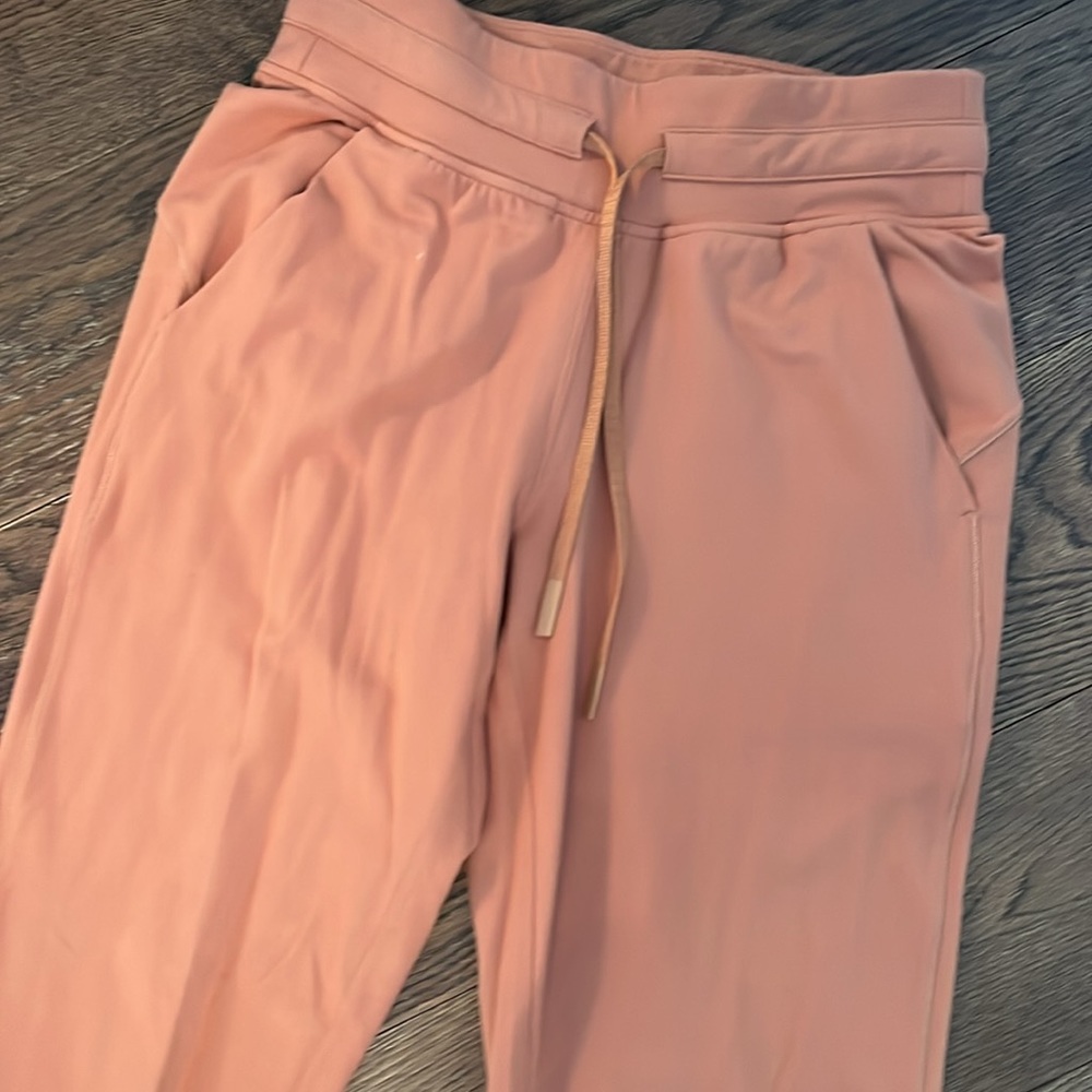 Lululemon jogger pant - Picture 3 of 5